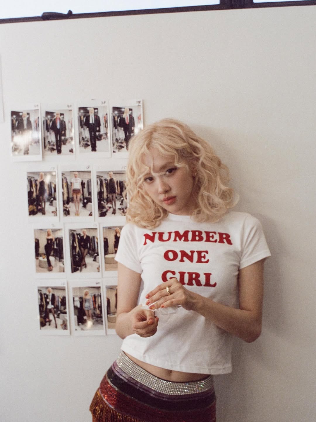 Top 1 solo nữ Kbiz: Rosé hay Jennie đều không thể “chung mâm” với ngôi sao 32 tuổi này?- Ảnh 5.