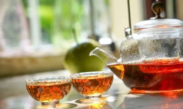 Bác sĩ cảnh báo: Sau tuổi 50, nếu liên tục làm 5 thói quen này là tự đẩy mình đến gần bờ vực đột quỵ- Ảnh 2.