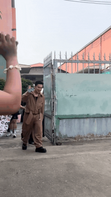 Chuyện gì đã xảy ra khiến loạt Em Xinh bị chấn thương nghiêm trọng?- Ảnh 4.