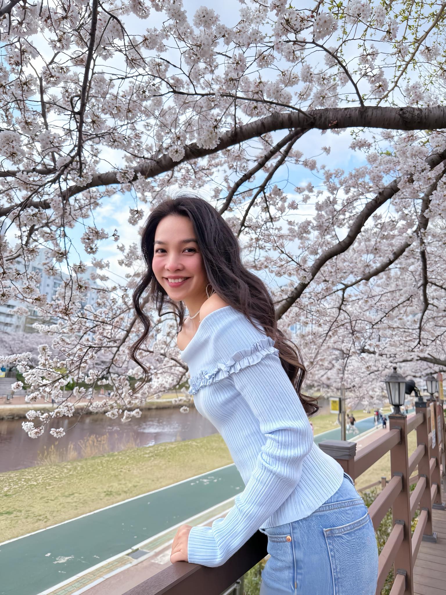 1 phu nhân hào môn Vbiz bất ngờ 