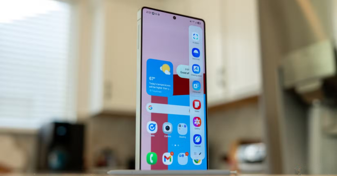 Tin vui cho người dùng điện thoại Samsung: Những chiếc Galaxy cũ sắp được "lên đời"- Ảnh 1.
