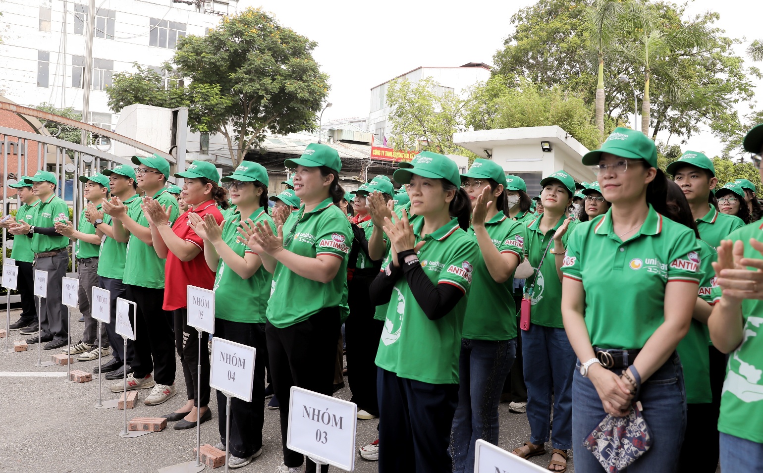 Diana Unicharm hưởng ứng ngày ASEAN phòng chống sốt xuất huyết- Ảnh 2.