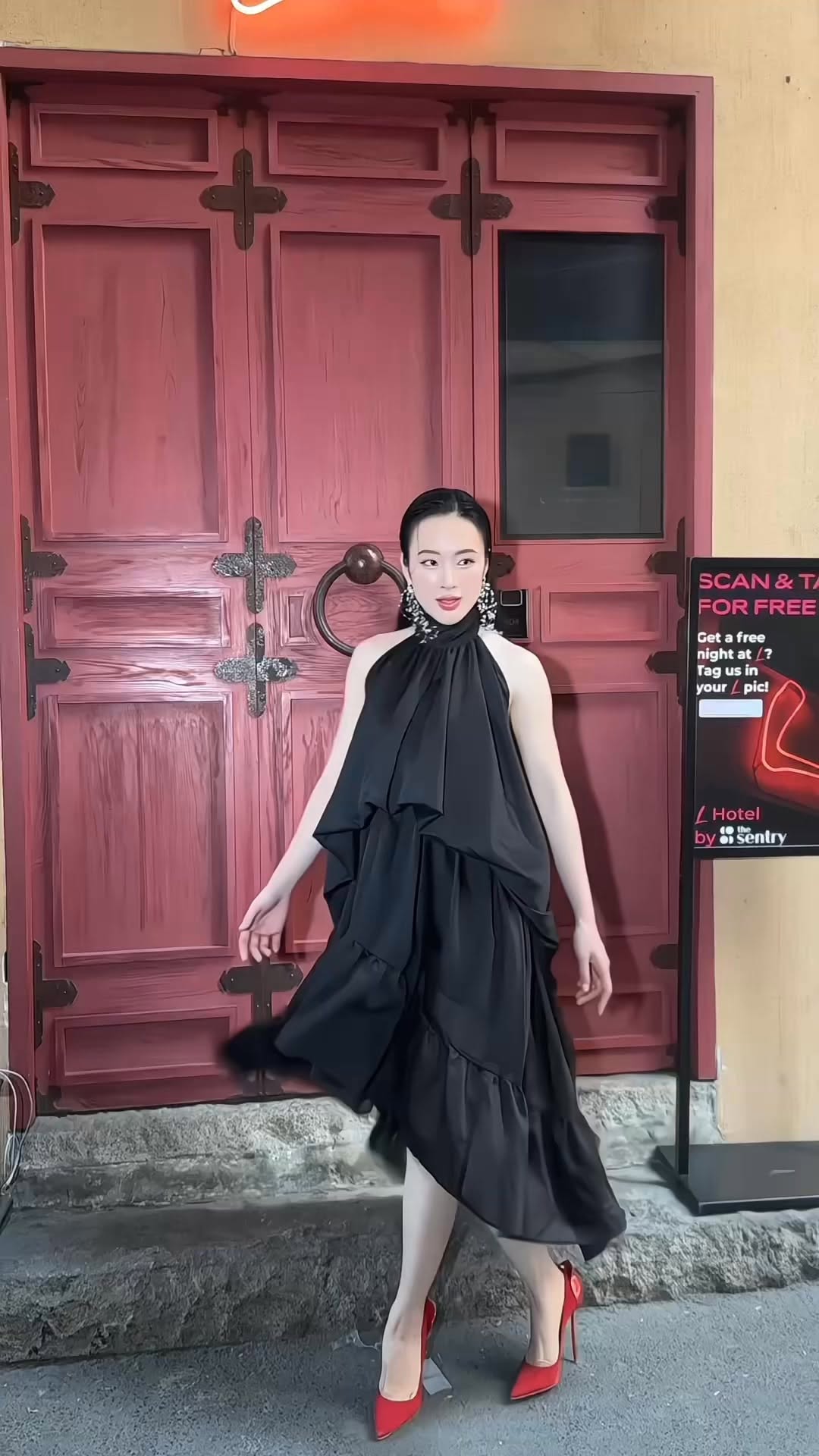 Chỉ mới mấy tháng, Angela Phương Trinh từ nữ nhân yểu điệu thành 