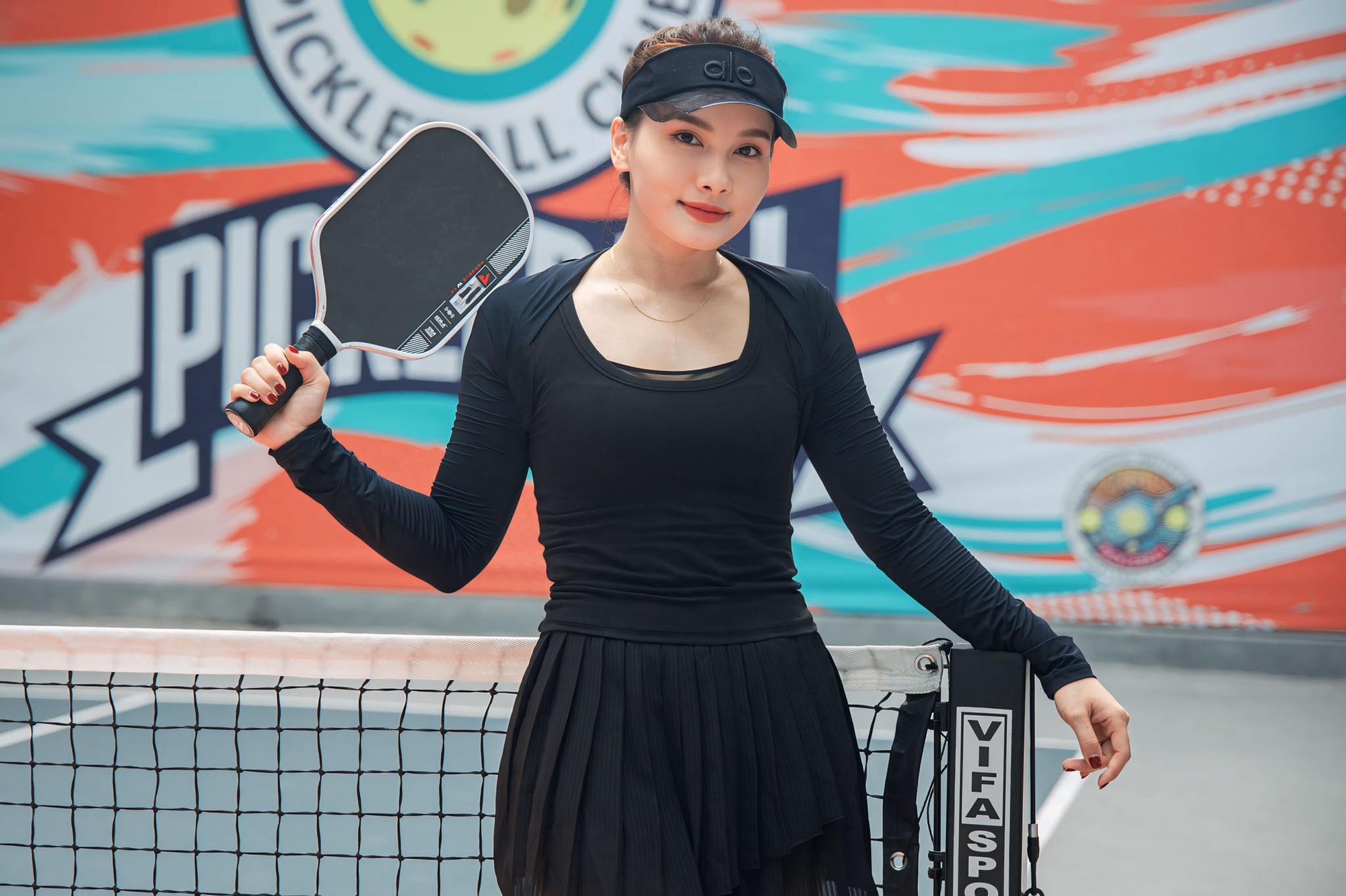 Nữ diễn viên giờ vàng VTV từng ngồi xe lăn vì pickleball vài tháng sau đã trở lại mạnh mẽ “flex” cúp và huy chương- Ảnh 3.