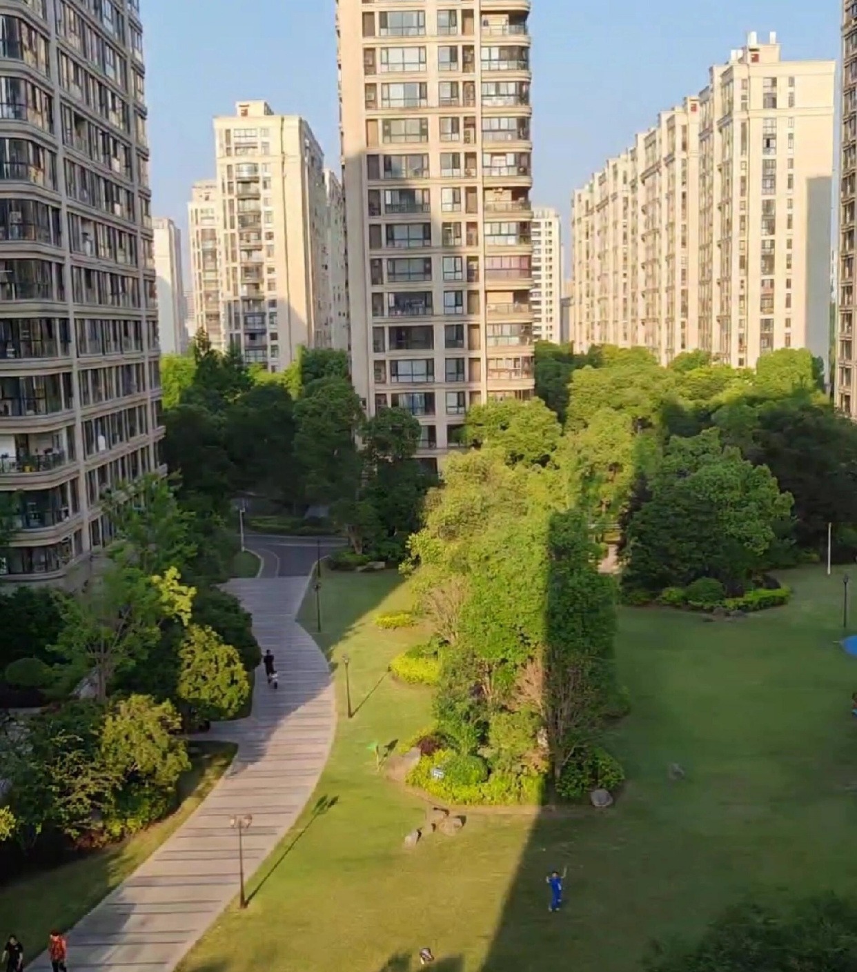 Có tiền mua chung cư cứ chọn 5 