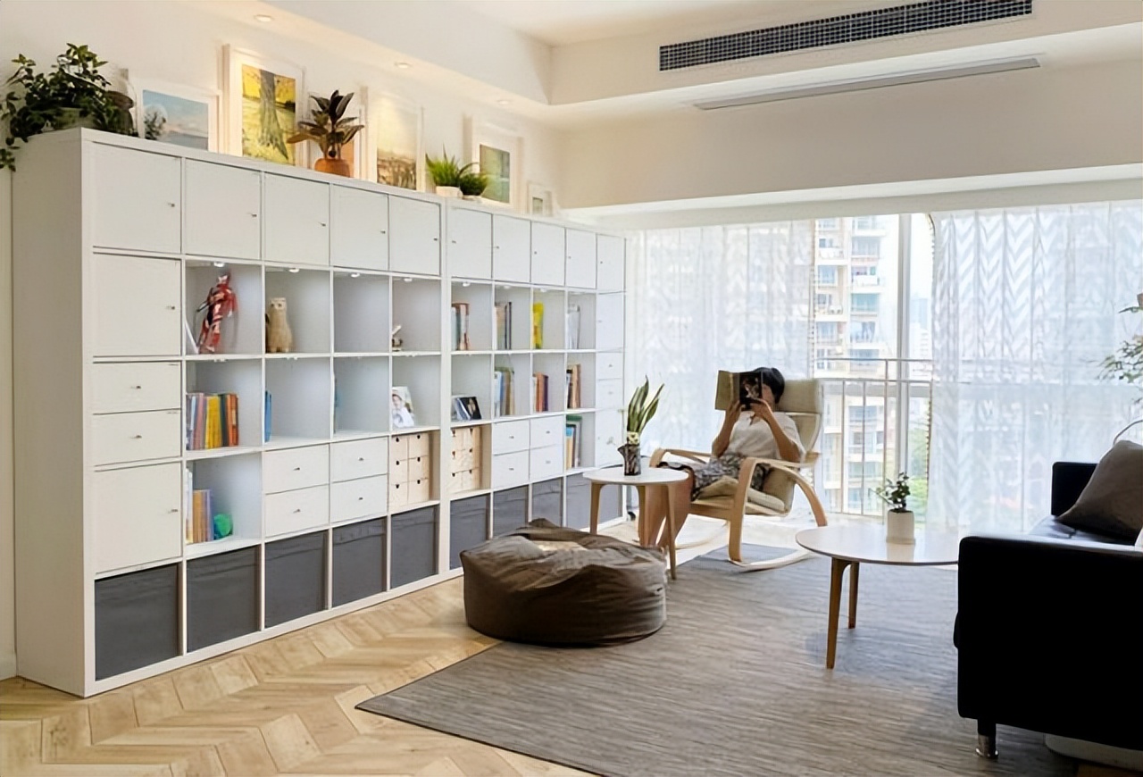 Mẹ ba con gây sốt vì biến căn hộ 99m² thành "thế giới lưu trữ": Không TV, không dư đồ, cả ba thế hệ sống vẫn gọn gàng- Ảnh 6.