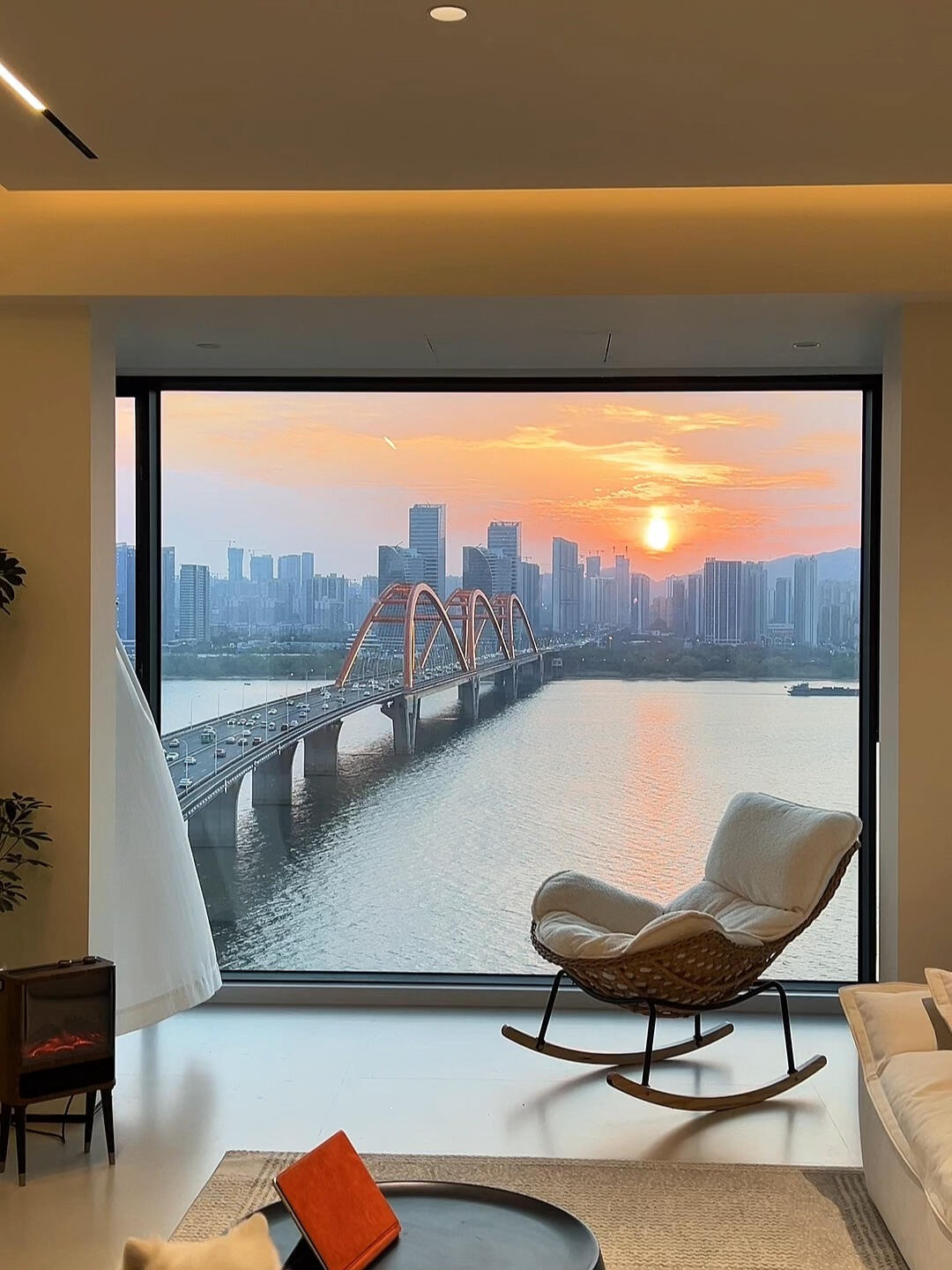 Có tiền mua chung cư cứ chọn 5 