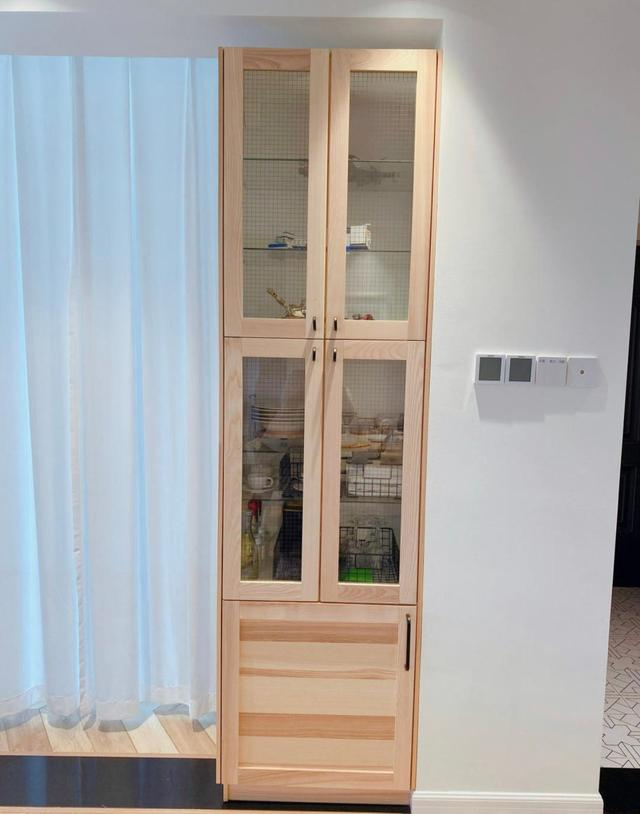 Mẹ ba con gây sốt vì biến căn hộ 99m² thành "thế giới lưu trữ": Không TV, không dư đồ, cả ba thế hệ sống vẫn gọn gàng- Ảnh 14.