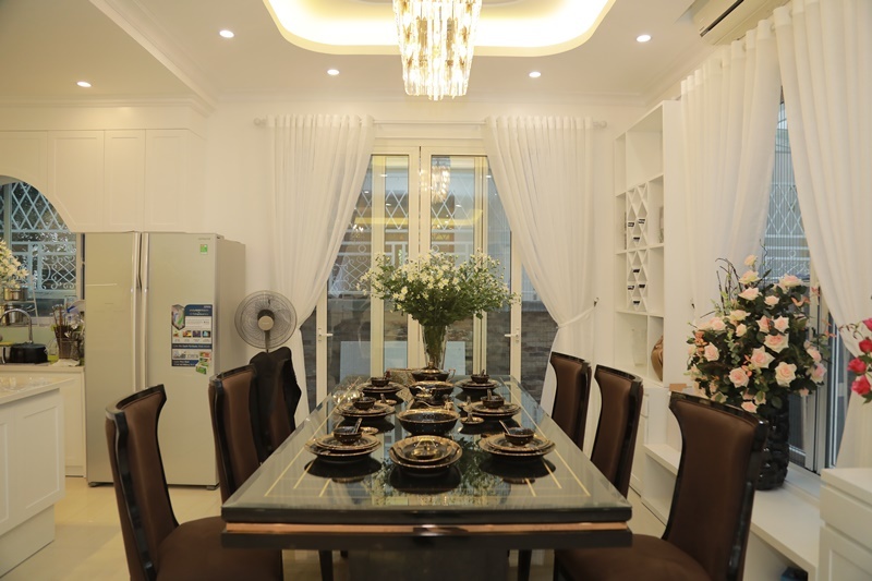 Nam ca sĩ có “bộ sưu tập” nhà từ Nam ra Bắc, biệt thự 50 tỷ, U50 phong độ nhưng không muốn lấy vợ- Ảnh 5.