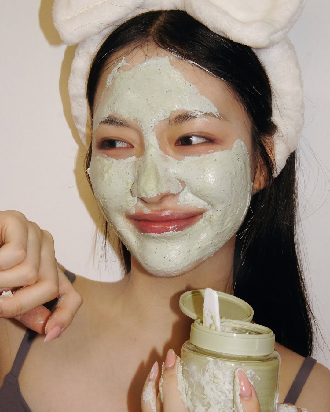 Đắp thứ này lên da 1 lần/tuần sẽ giúp da láng mịn, lỗ chân lông nhỏ đi trông thấy- Ảnh 2.