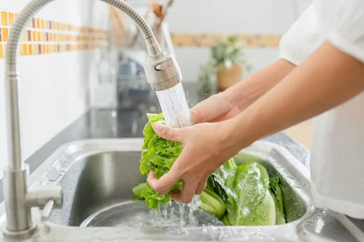 Chuyên gia vạch rõ ảo tưởng nhận biết rau có thuốc trừ sâu bằng mắt thường- Ảnh 3.