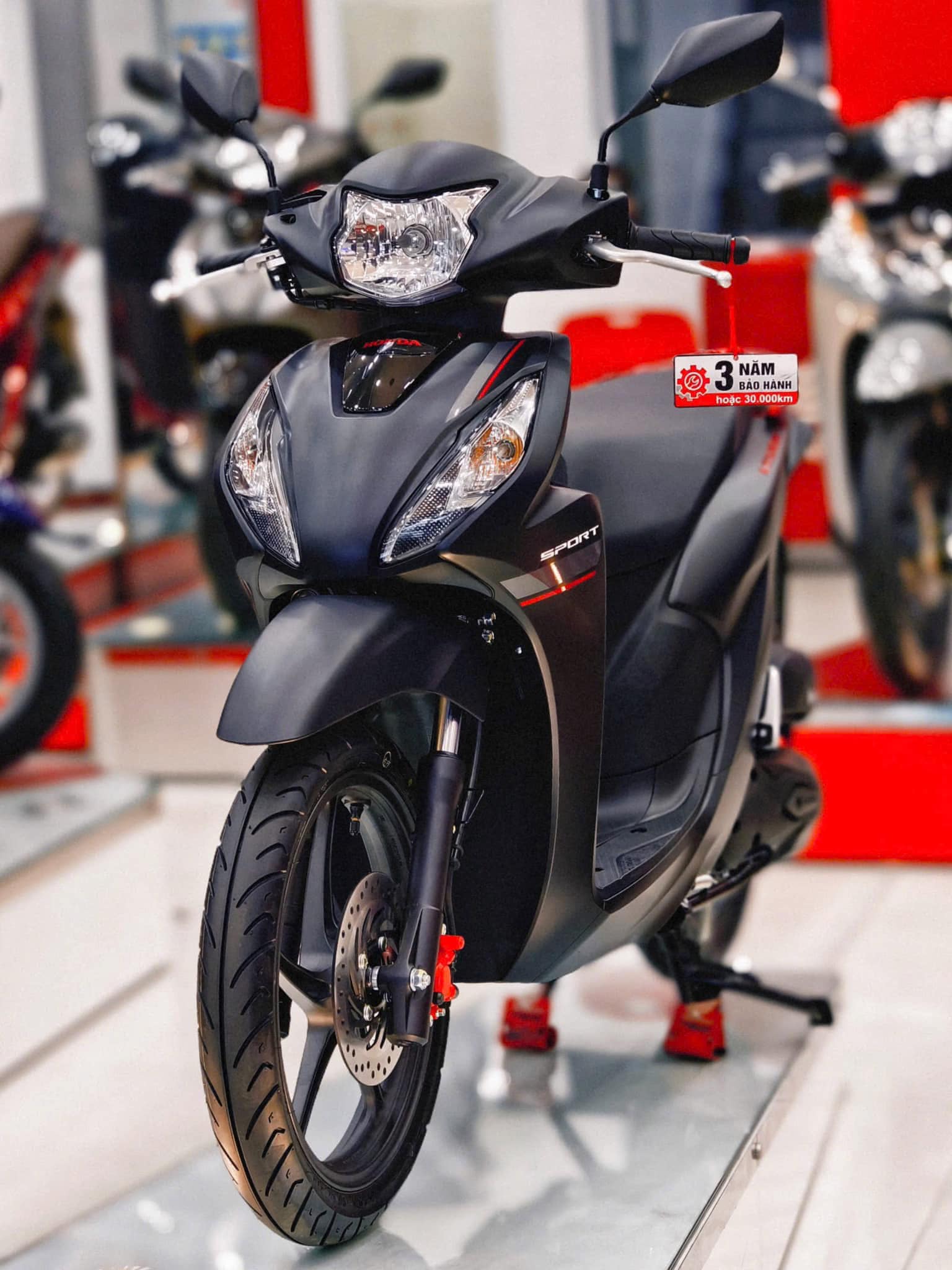 Honda Vision giảm hơn 20 triệu đồng so với thời điểm sốt giá - thấp hiếm có trong lịch sử- Ảnh 2.