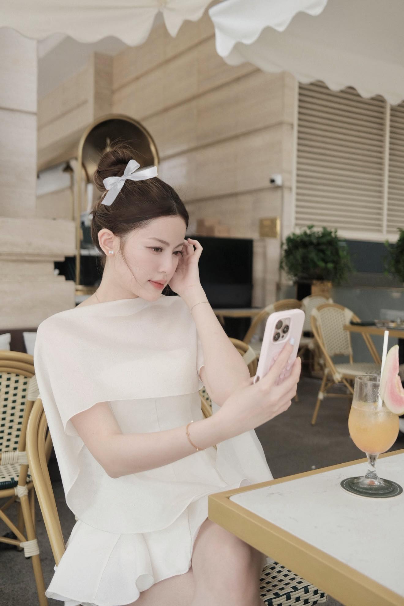 Ai là người làm lộ ảnh thân mật của HIEUTHUHAI và bạn gái?- Ảnh 3.