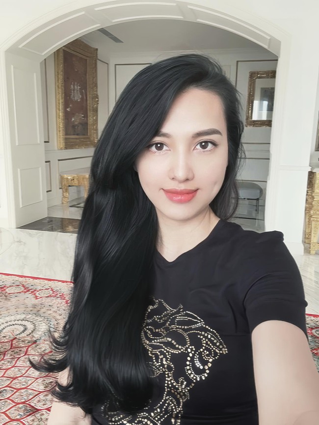 Cách siêu mẫu Việt ứng xử khi con bị "gạch tên" khỏi đội tuyển bơi của trường quá hay: Sau này con sẽ kiên cường, vững chãi lắm!- Ảnh 1.