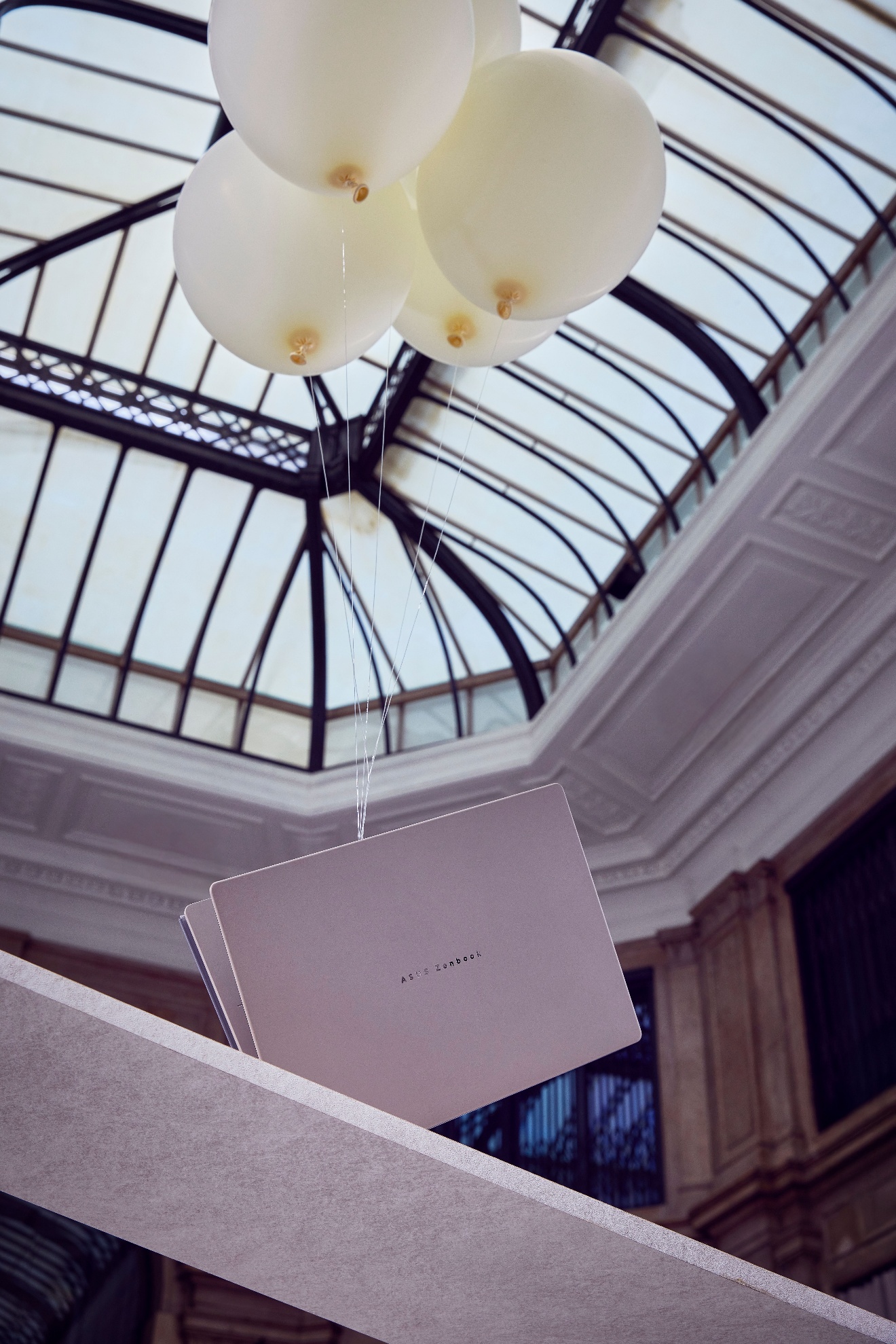Zenbook A14 định nghĩa mới của sự tối giản: Nhẹ chưa từng có, bền hơn mong đợi- Ảnh 2. Zenbook A14 định nghĩa mới của sự tối giản: Nhẹ chưa từng có, bền hơn mong đợi- Ảnh 2.