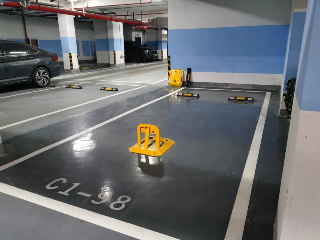 Chi 500 triệu đồng mua chỗ đỗ xe trong chung cư, hàng loạt cư dân bị khóa bánh, ban quản lý thông báo: 237 chỗ ở đây đều không được phép dùng- Ảnh 2.