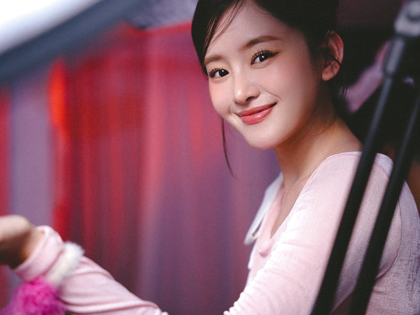 Hot girl Việt đang được so sánh với Triệu Lộ Tư là ai?- Ảnh 11.
