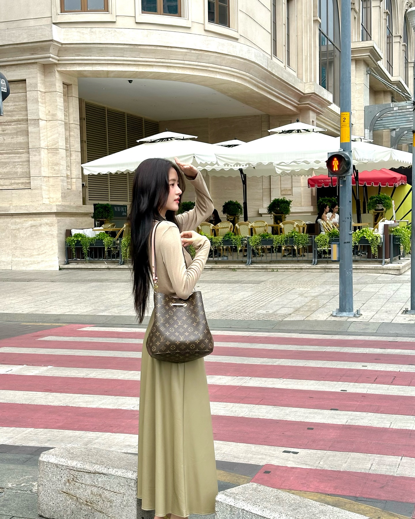 Hot girl Việt đang được so sánh với Triệu Lộ Tư là ai?- Ảnh 17.