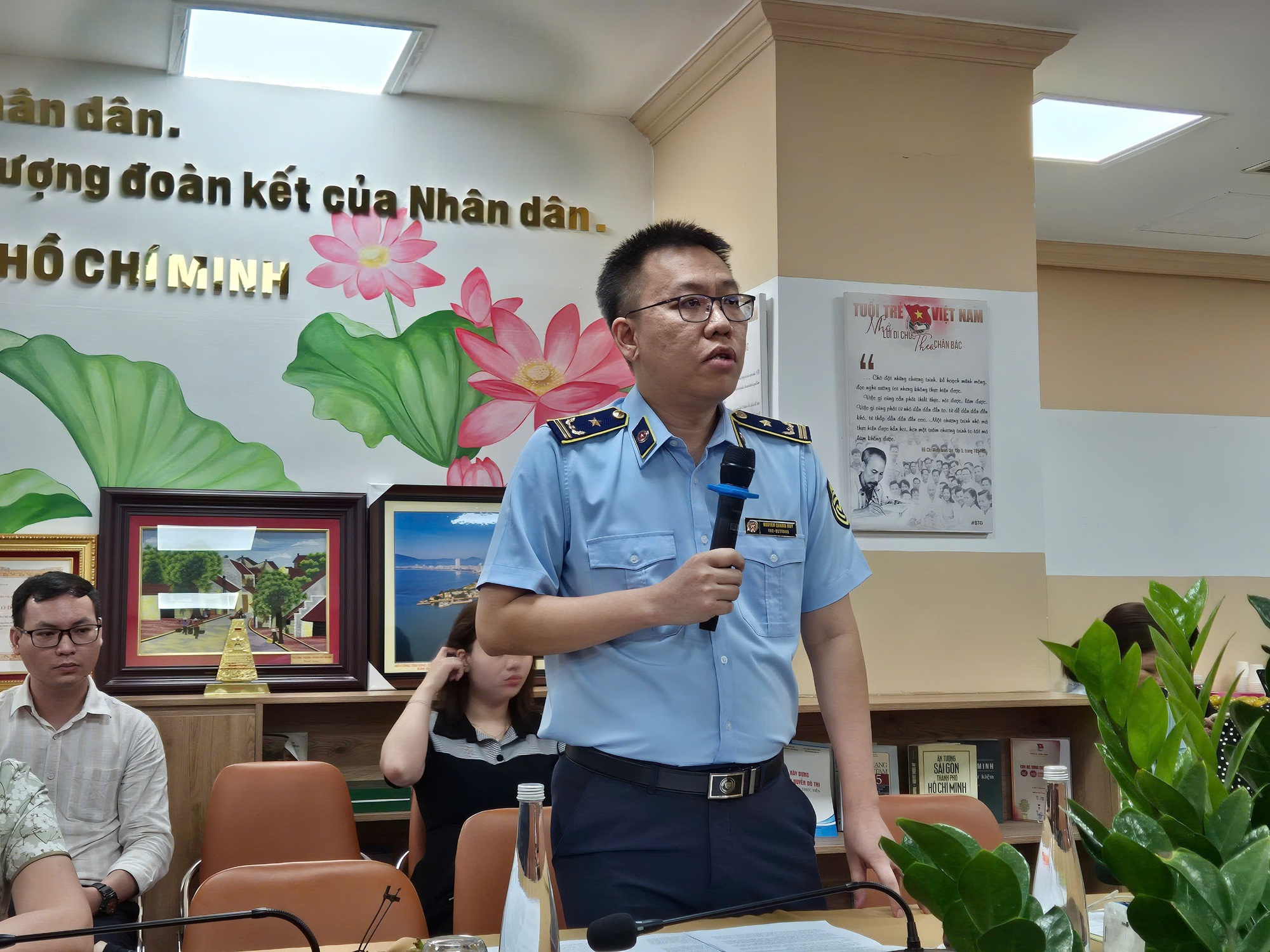 Người bán hàng giả online thường ẩn danh, dùng tiếng lóng khi quảng cáo- Ảnh 1.
