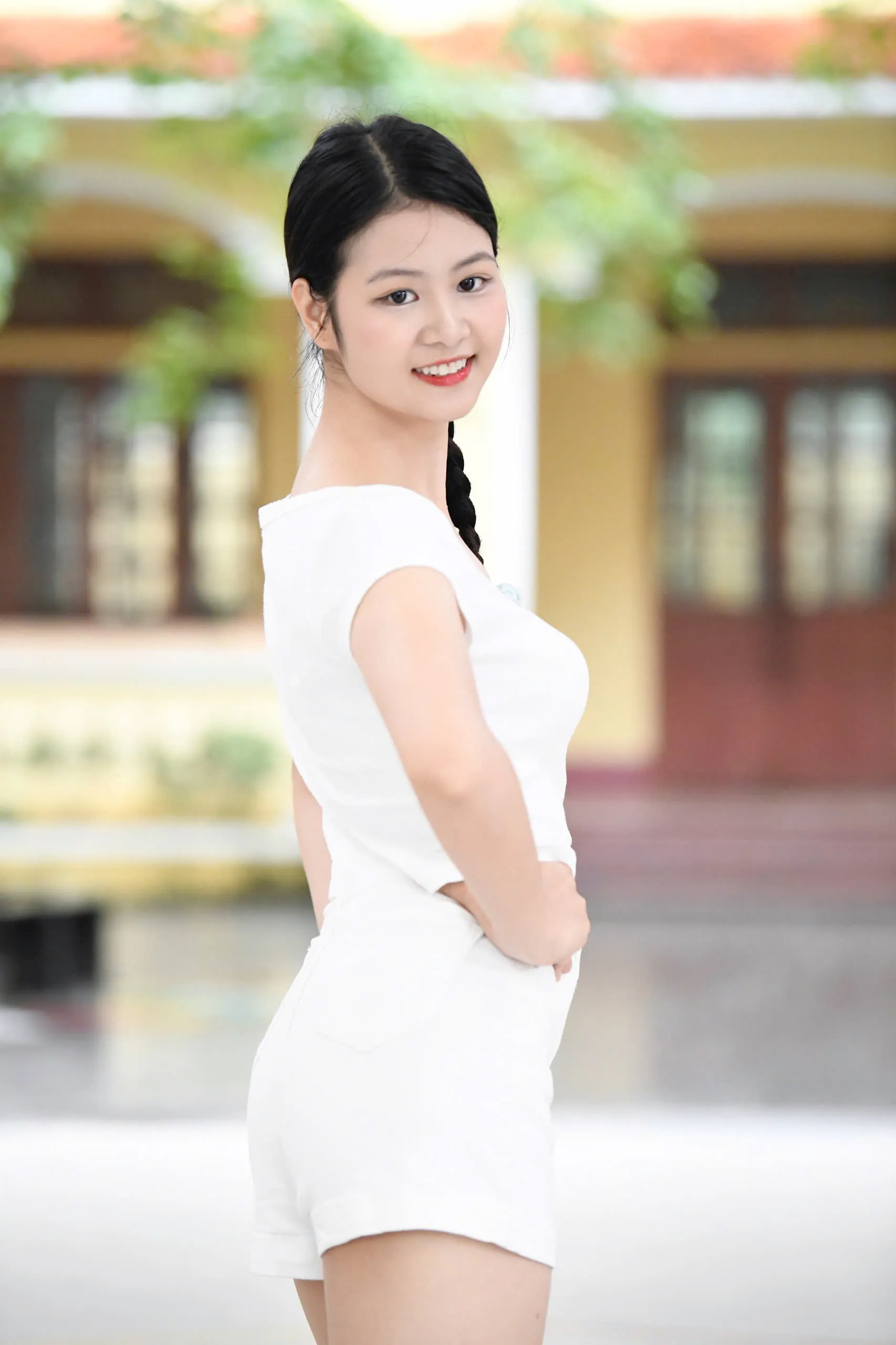 Mặt mộc của thí sinh Hoa hậu Việt Nam- Ảnh 5. Mặt mộc của thí sinh Hoa hậu Việt Nam- Ảnh 5.