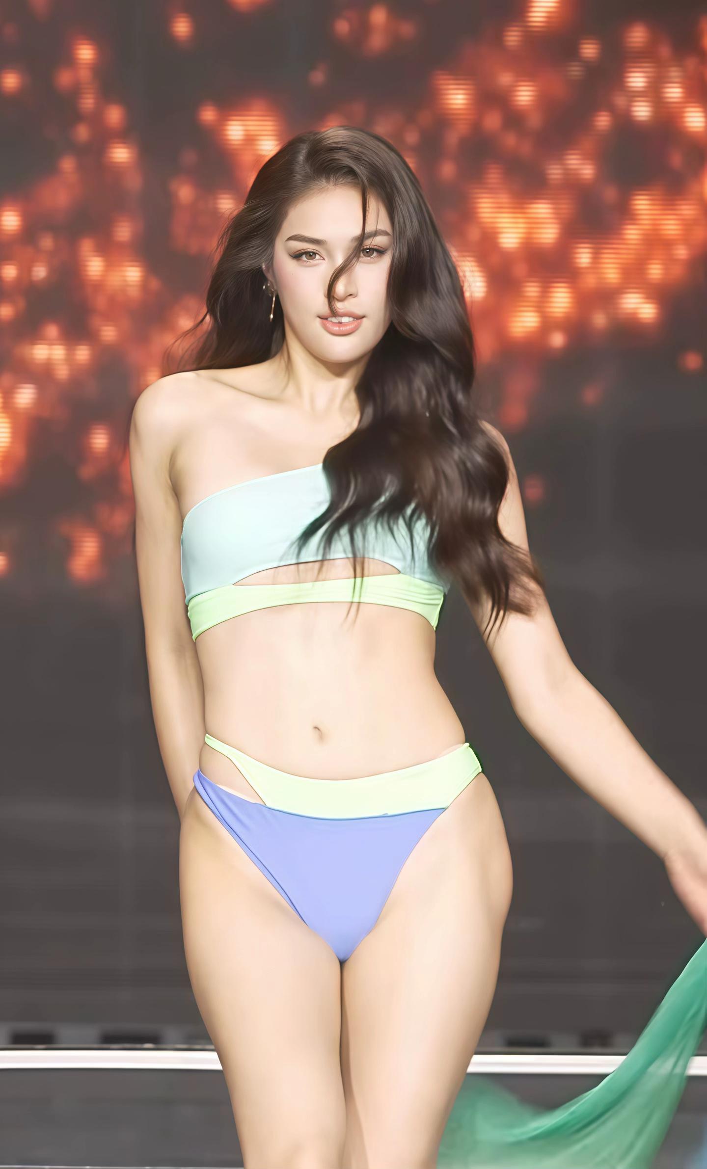 Thí sinh Miss Cosmo trình diễn dạ hội như nữ thần Hy Lạp, body chuẩn quốc tế khiến netizen “đổ rạp”- Ảnh 6.