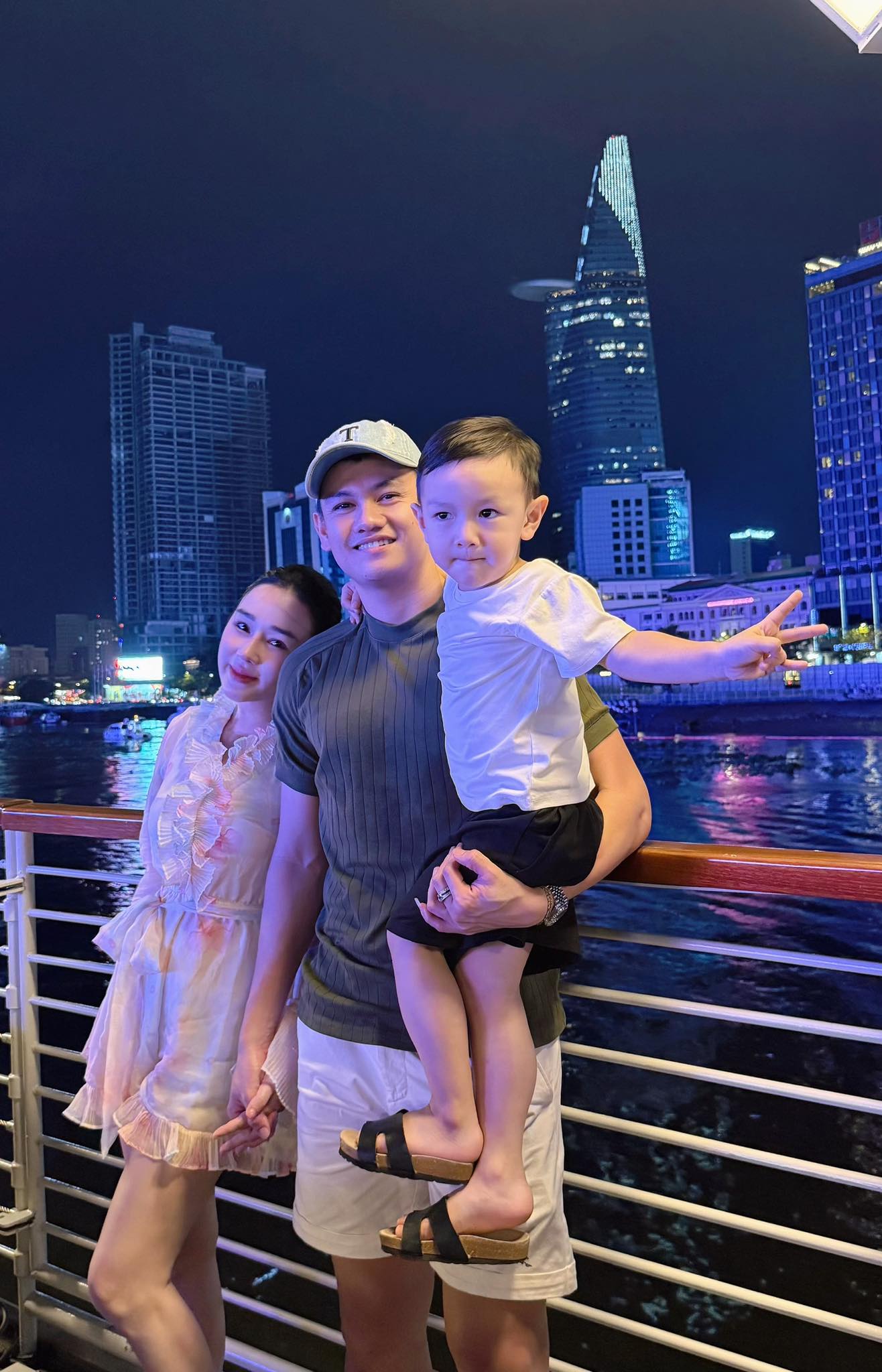 Vợ Hồ Tấn Tài hóa thân thành 