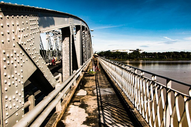 Khách Tây nhận xét: Việt Nam có 1 món ăn khiến chúng tôi phải húp đến giọt cuối cùng- Ảnh 1.