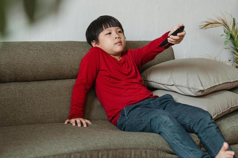 Nghỉ hè, bố mẹ đi làm, con đi đâu?- Ảnh 1.