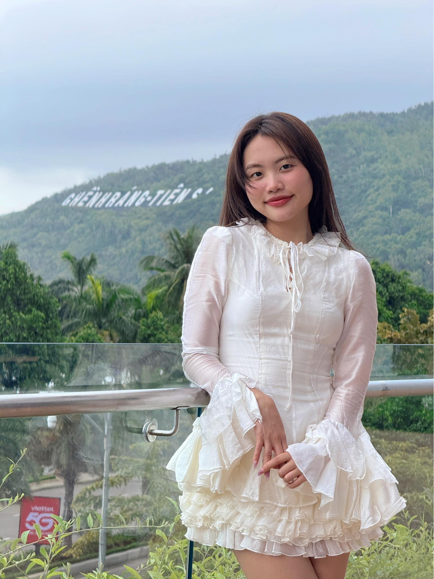 Phương Mỹ Chi dạo này: Nhan sắc ngày càng thăng hạng, “mỏ hỗn” chẳng thua kém ai, “khuấy đảo” 2 show hot đình đám!- Ảnh 2.