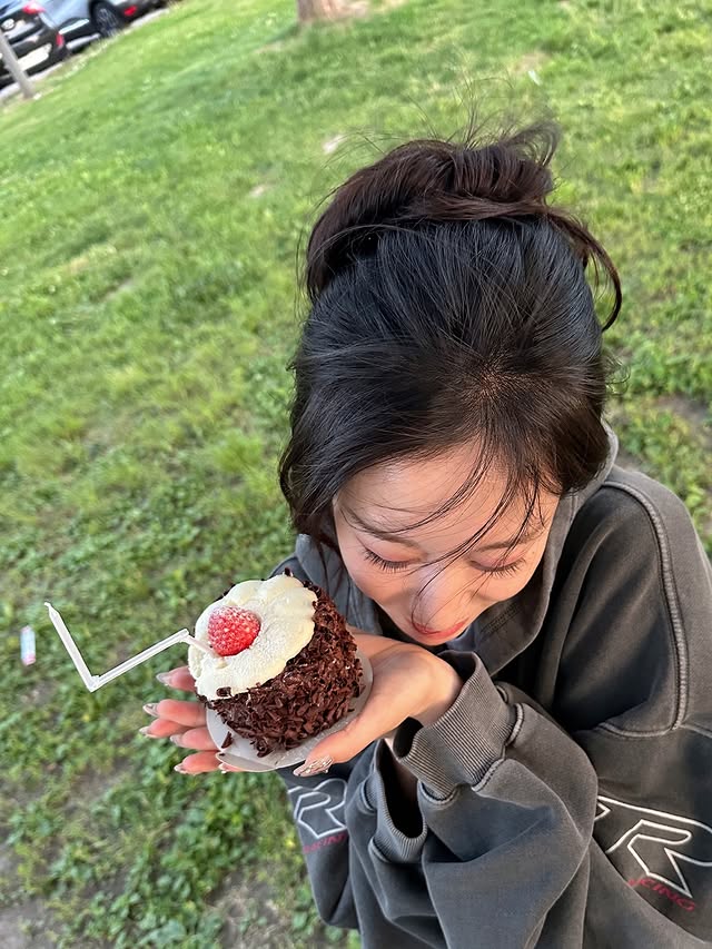 Jiyeon (T-ara) 