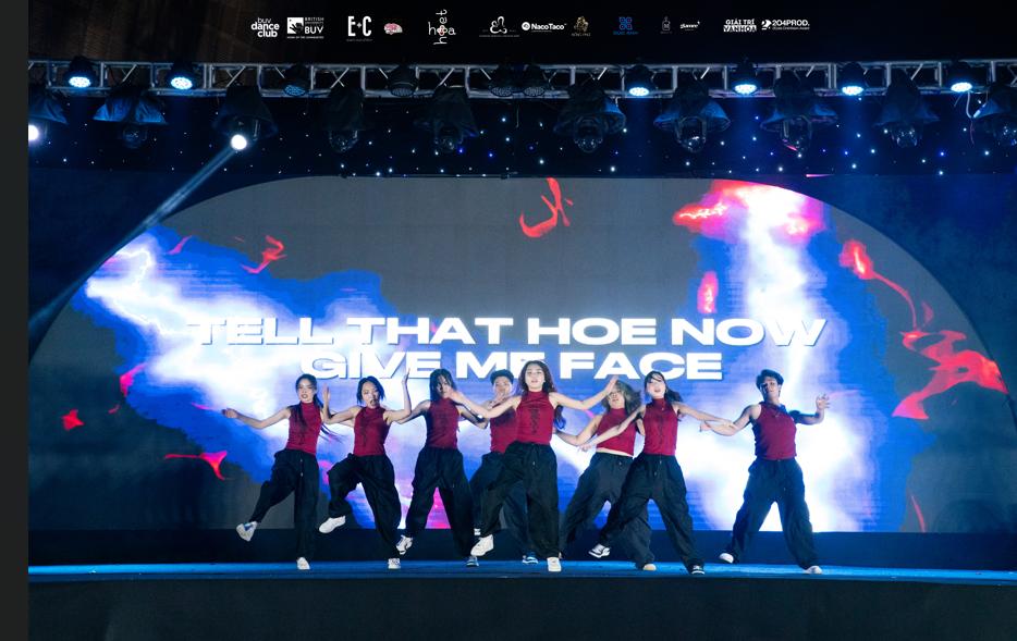 Bùng nổ “điệu nhảy đa vũ trụ” của sinh viên Trường ĐH Anh Quốc Việt Nam tại The Universe Showcase- Ảnh 5.