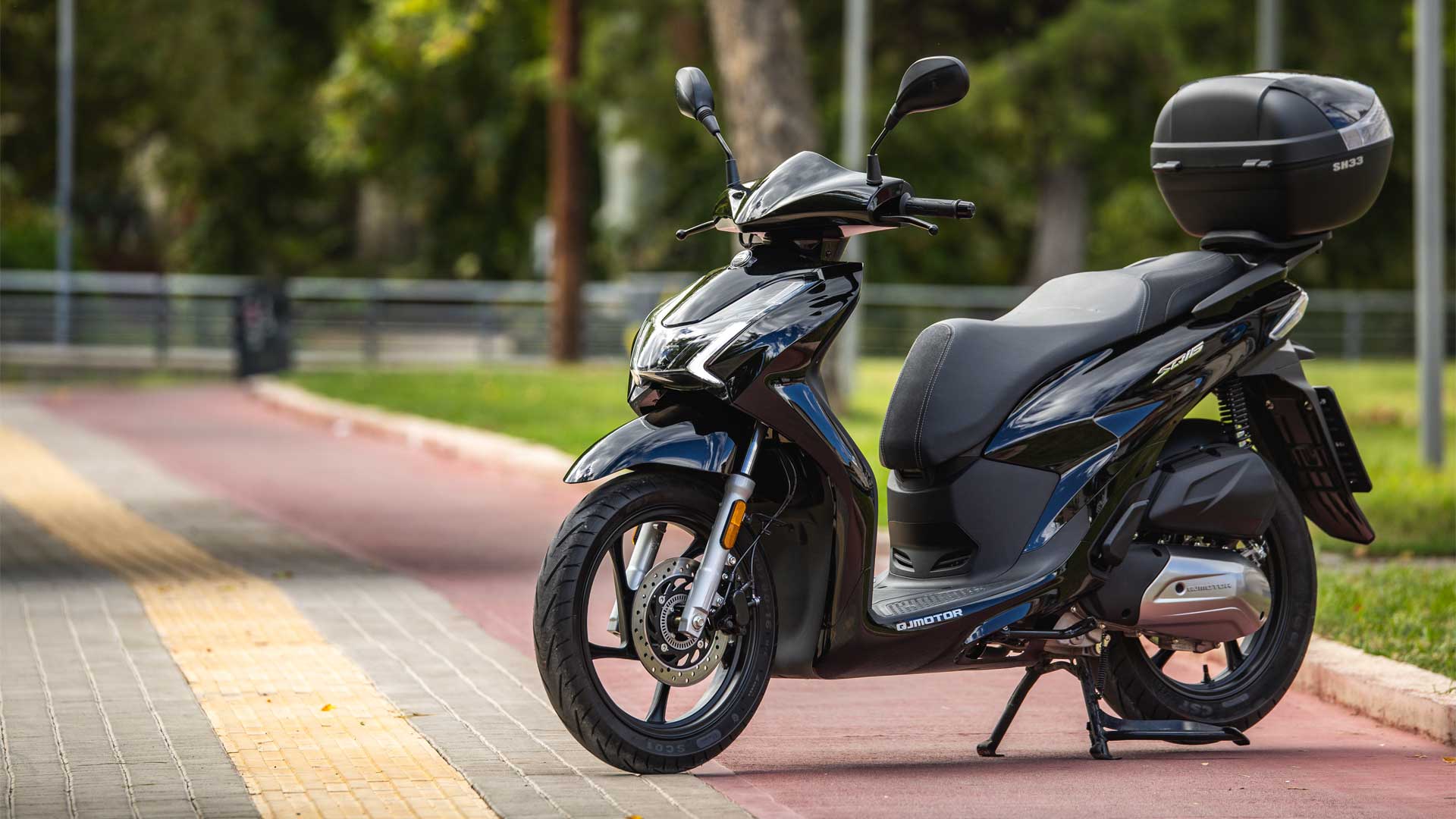 Xuất hiện xe tay ga giống hệt Honda SH nhưng giá rẻ giật mình, người dùng có nên mua?- Ảnh 1.