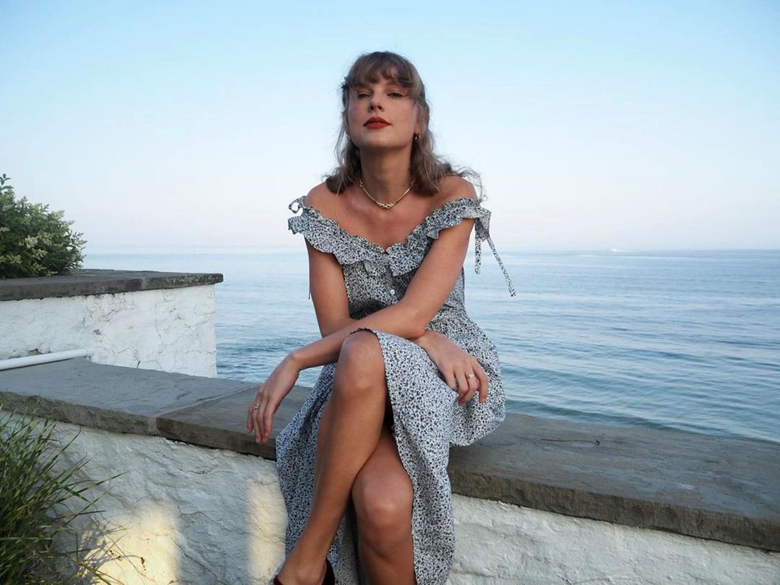 Xác định danh tính người chết gần biệt thự triệu đô của Taylor Swift- Ảnh 1. Xác định danh tính người chết gần biệt thự triệu đô của Taylor Swift- Ảnh 1.