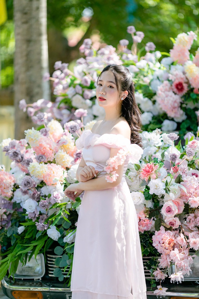Nữ sinh Huế được mẹ "nắn chân" từ nhỏ để thi Hoa hậu: Học hành giỏi giang, vững vàng trước thử thách nhờ một câu nói- Ảnh 5.
