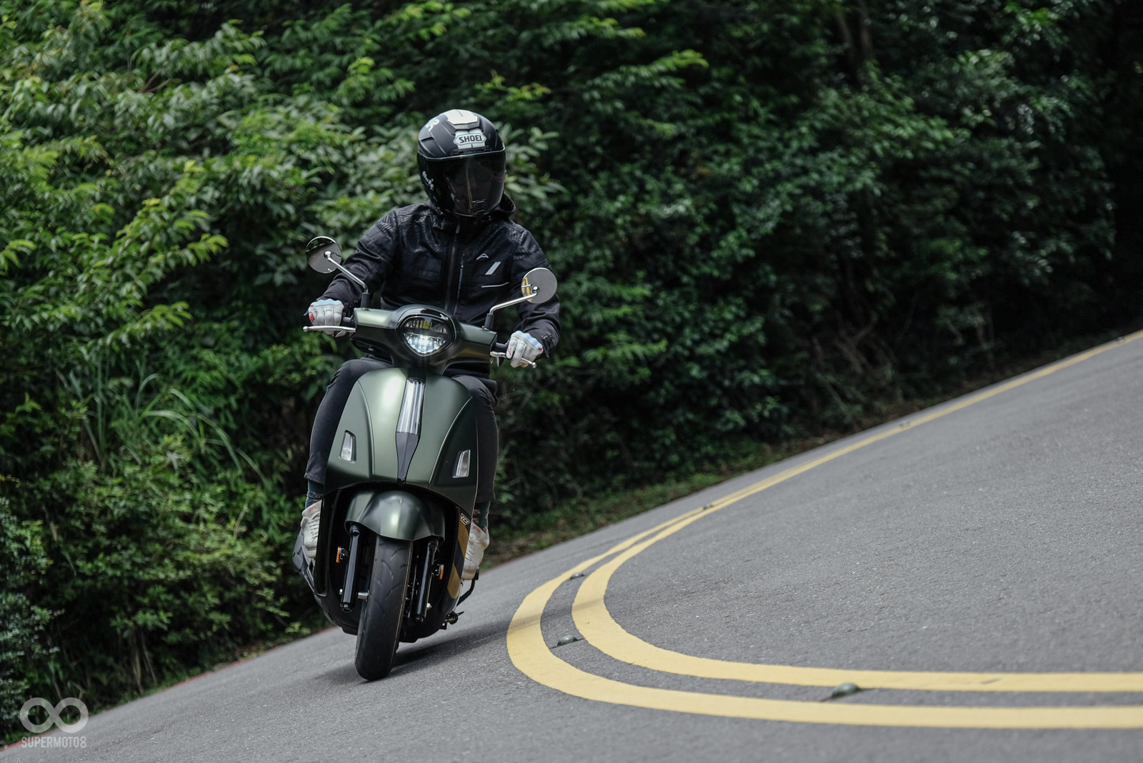 Cận cảnh mẫu xe tay ga 158cc của SYM: Đẹp như Vespa, thực dụng như Honda- Ảnh 10.