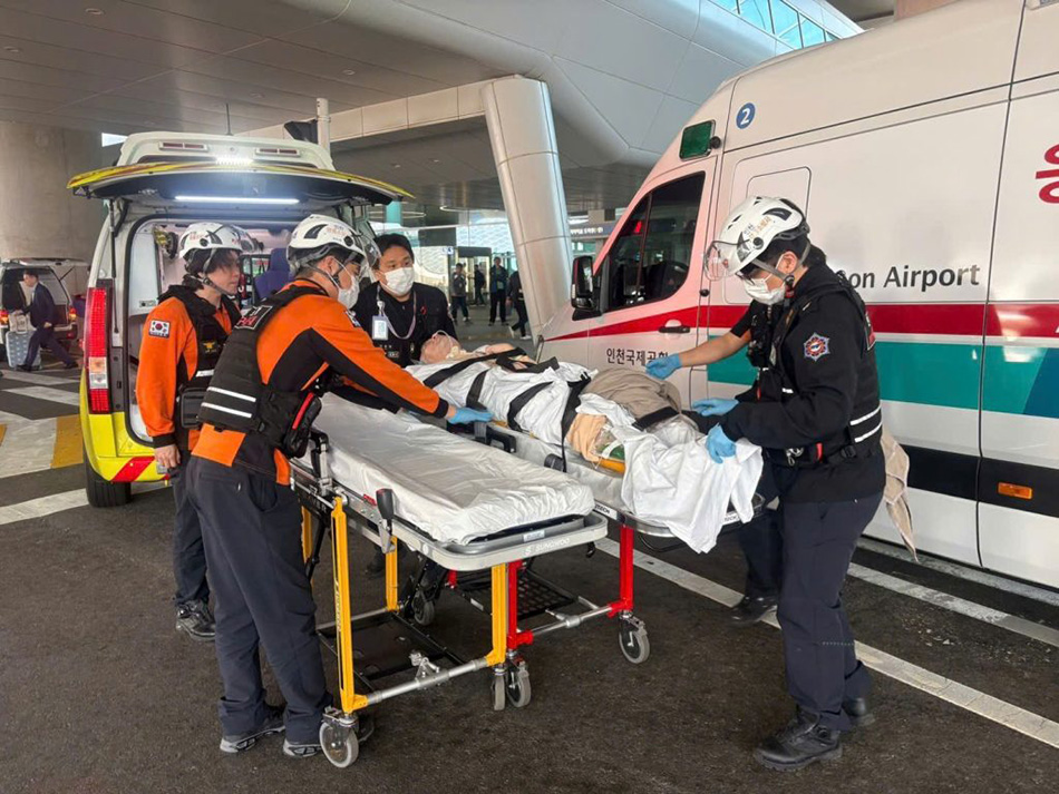 Những nét chữ trên khăn giấy và chuyện một người Hàn Quốc được bác sĩ Việt "hồi sinh" sau 80 ngày sống thực vật, không người thân- Ảnh 5.