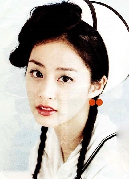 Kim Tae Hee khổ sở vì quá đẹp!- Ảnh 4.