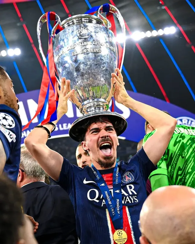 Bây giờ, Messi nợ Vitinha một lời xin lỗi- Ảnh 4.