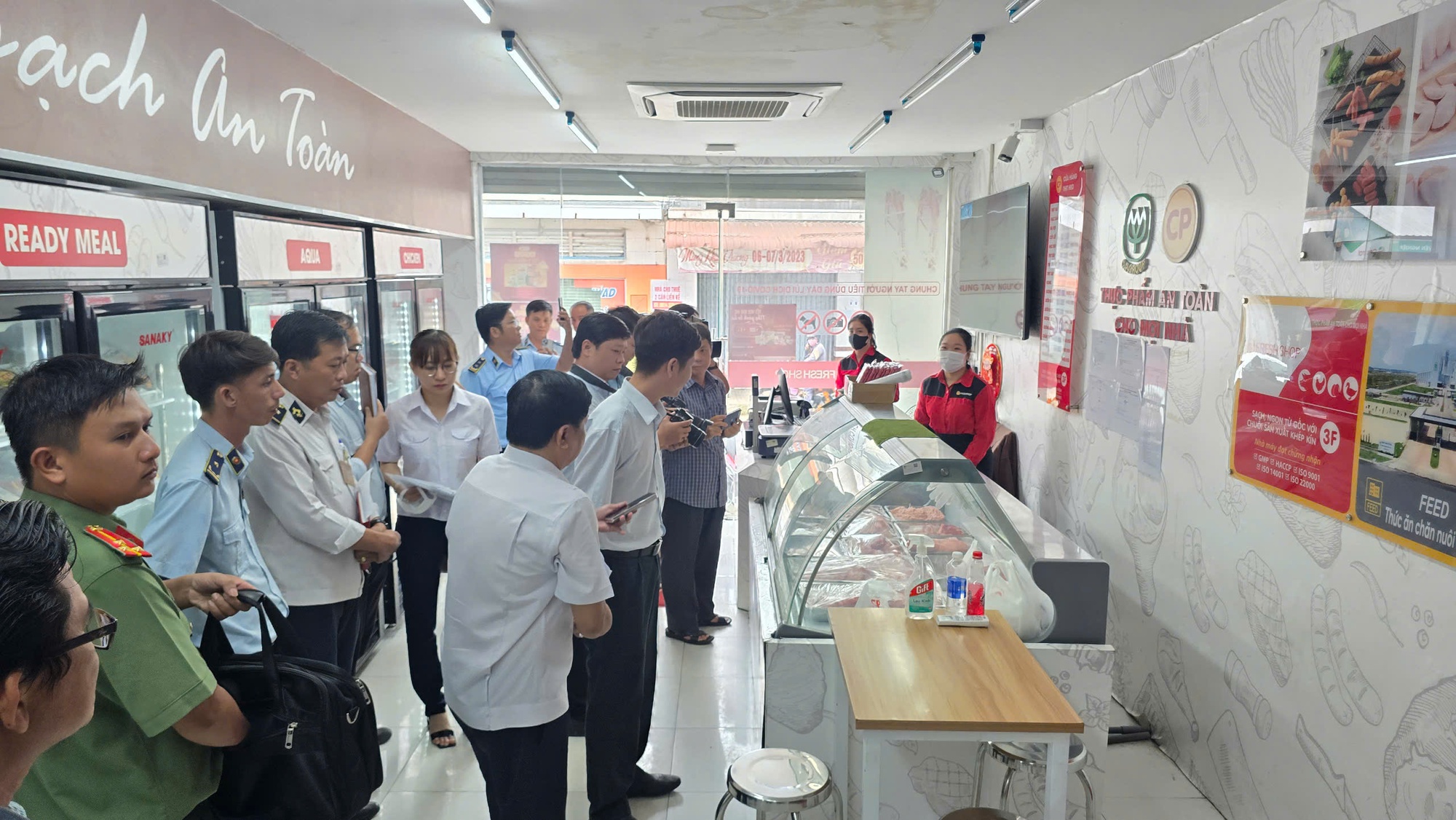 Nhiều địa phương vào cuộc kiểm tra cửa hàng, lò mổ liên quan C.P. Việt Nam- Ảnh 2.