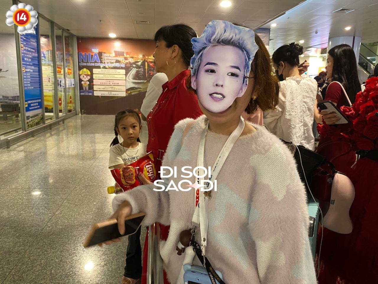 G-Dragon Huế chi 500k đi đón G-Dragon Hàn: "Đây là diện mạo hàng ngày của tôi"- Ảnh 8.