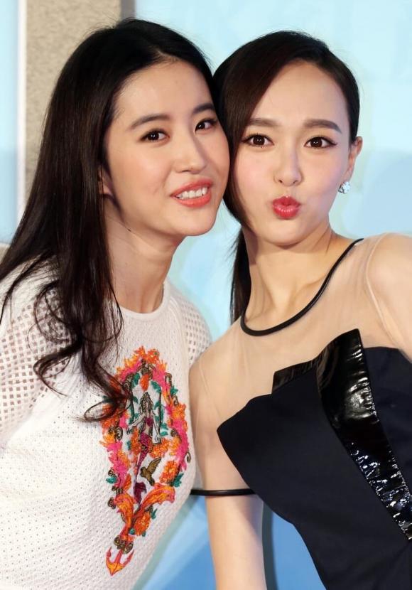 Làn da không lỗ chân lông của mỹ nhân 41 tuổi từng nhiều lần "lấn lướt" Lưu Diệc Phi- Ảnh 14.