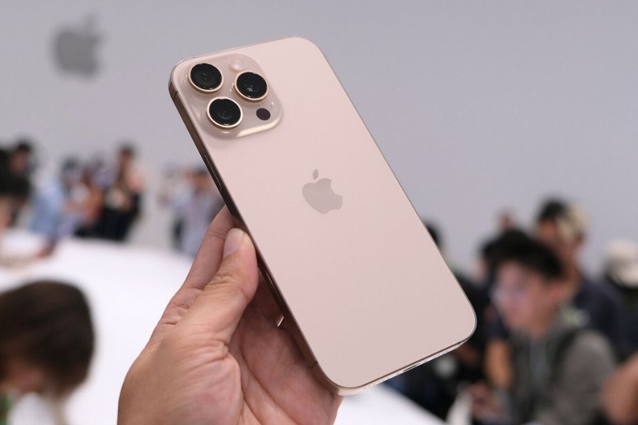 "Bóc trần" sự thật đằng sau những chiếc iPhone mới: Người dùng cắn răng nâng cấp iPhone chỉ vì những lý do "trời ơi đất hỡi" này- Ảnh 1.