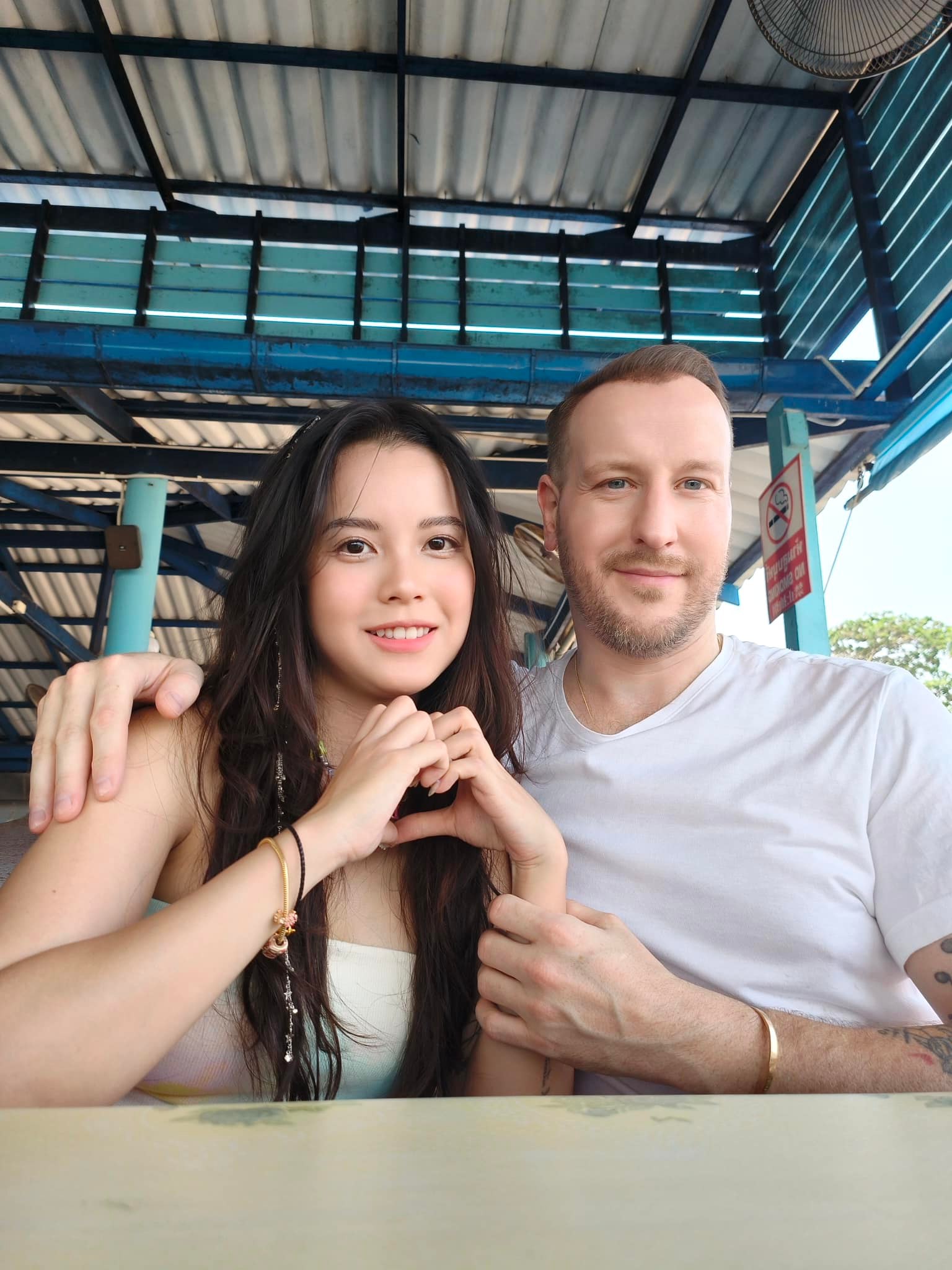 Mẹ đơn thân khiến trai Tây phải chuyển vội 1 tỷ đồng “giữ chỗ”, cưới xong phát hiện "tật xấu khó tả”- Ảnh 2.