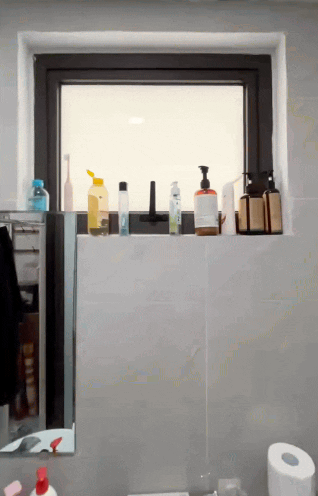 5 món đồ "nâng cấp" nhà vệ sinh, khiến chị em "tâm phục khẩu phục" khi đầu tư: Trong đó 1 món được ví như gậy như ý giúp việc cọ rửa nhàn tênh- Ảnh 1.