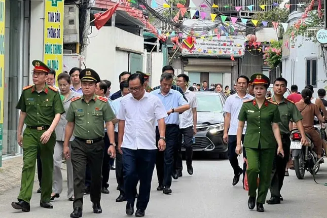 Giám đốc Công an Hà Nội thân chinh kiểm tra thực tế tình hình sản xuất, kinh doanh tại thủ phủ La Phù- Ảnh 1.