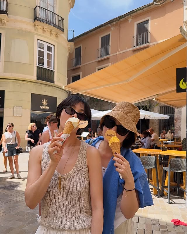 Song Hye Kyo đăng tải hình ảnh nhạy cảm gì mà phải xóa gấp chỉ sau 3 phút?- Ảnh 6.