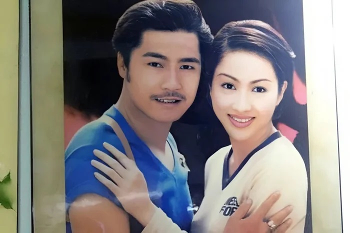 Đệ nhất mỹ nhân Hong Kong bị đồn yêu Lý Hùng, giải nghệ vì 2 người đàn ông tàn tật bây giờ ra sao?- Ảnh 1. Đệ nhất mỹ nhân Hong Kong bị đồn yêu Lý Hùng, giải nghệ vì 2 người đàn ông tàn tật bây giờ ra sao?- Ảnh 1.