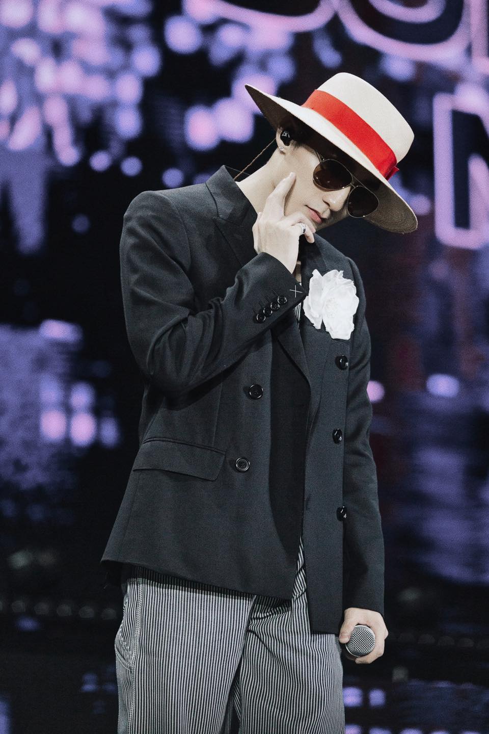 Phải đến khi “anh Long” sang Việt Nam, nhiều người mới gật gù: Sơn Tùng quá giống G-Dragon!- Ảnh 13.