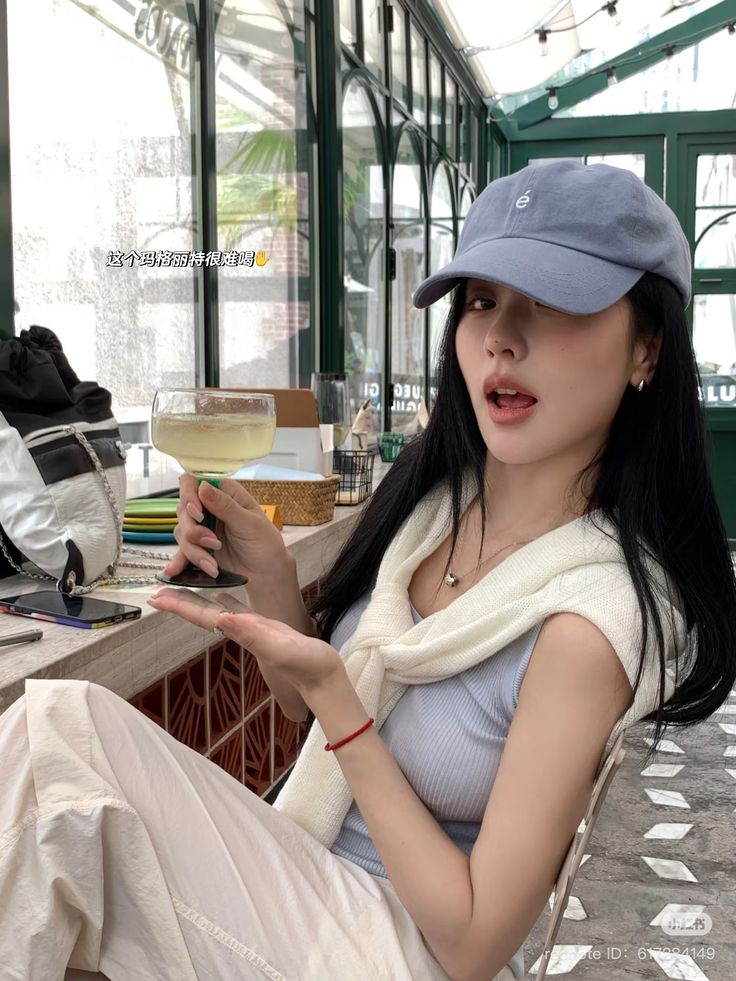 6 món đồ phải có trong tủ đồ hè, năm nào cũng mua và không bao giờ chán- Ảnh 2.