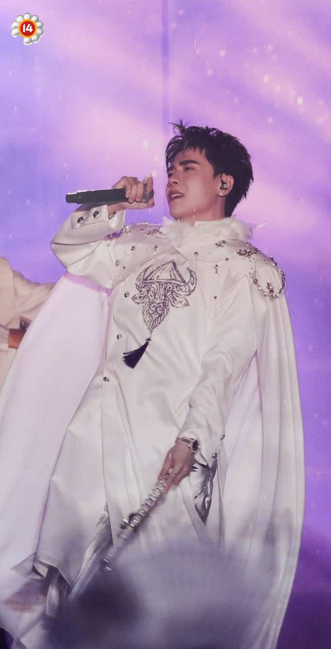Bỏ hàng triệu đồng mua vé tắm mưa với G-Dragon và dàn sao Hàn có xứng đáng?- Ảnh 4.
